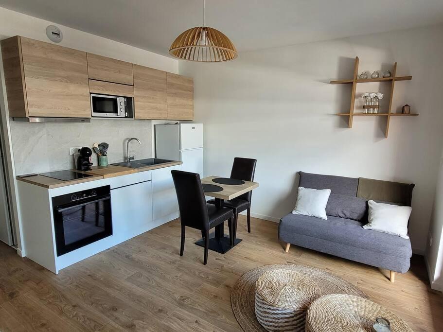 Studio 2 Voyageurs Au Coeur De Ville Sallanches Esterno foto